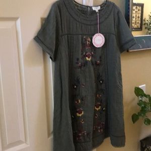 NWT-Umgee-Short Dress With Beautiful Embroidery-Green